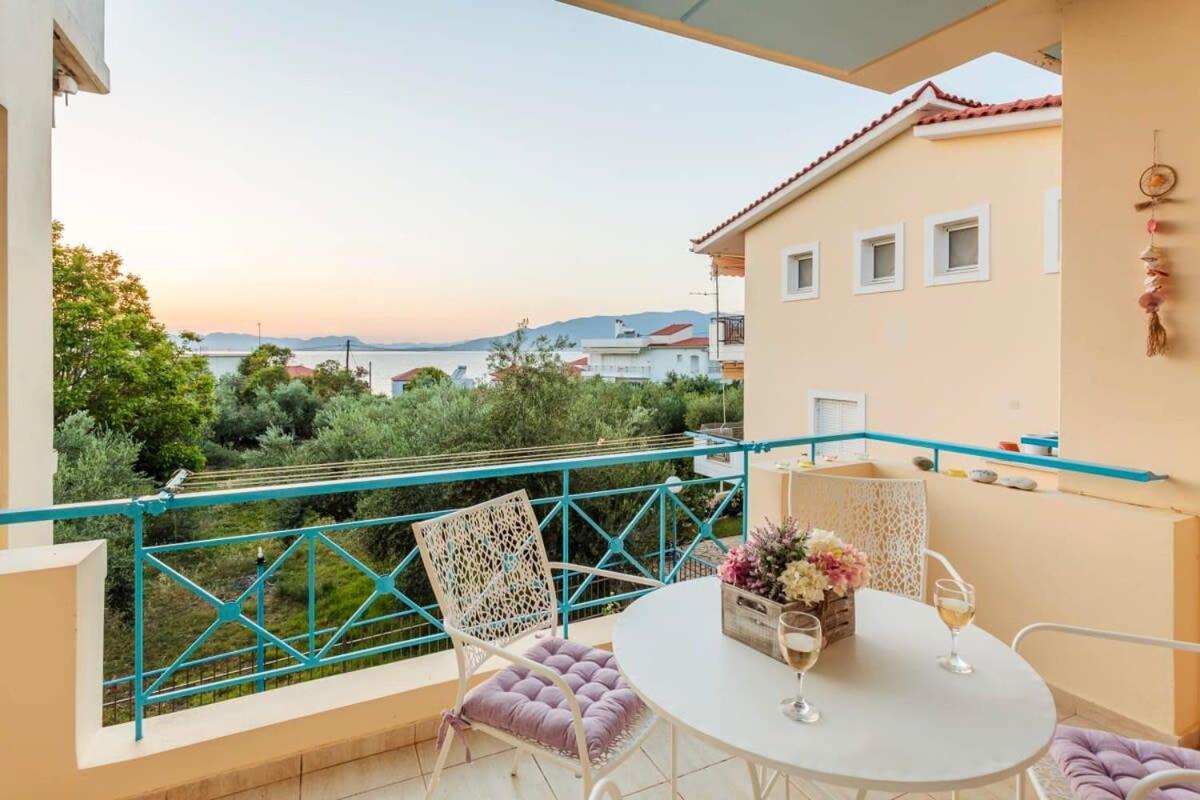 칼라마타 Seaview Terrace Haven-Perfect Location By The Sea 빌라 외부 사진